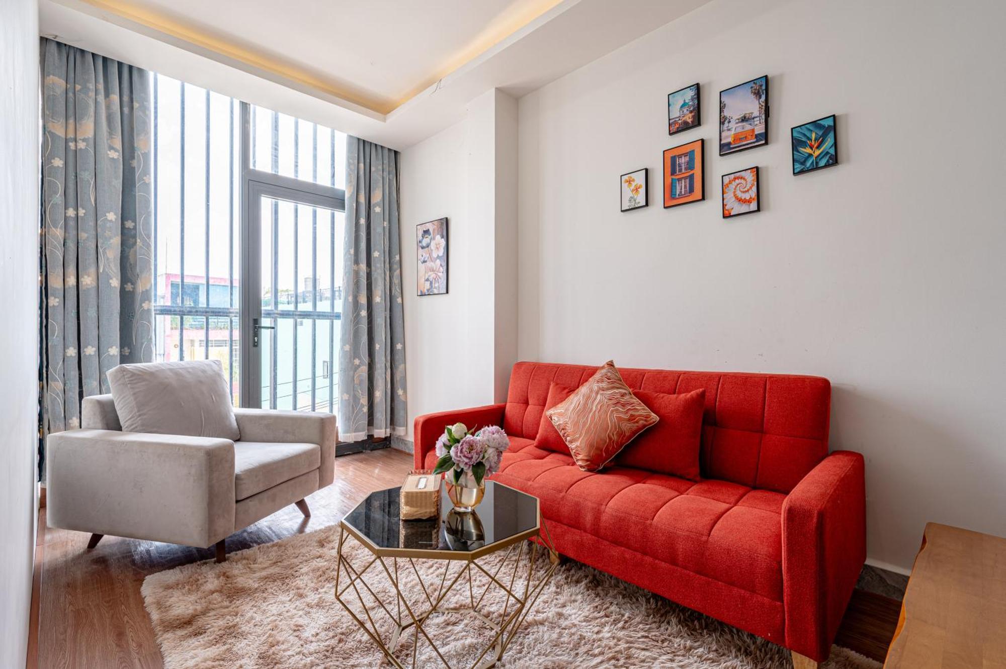 Apartment House By Cozrum *